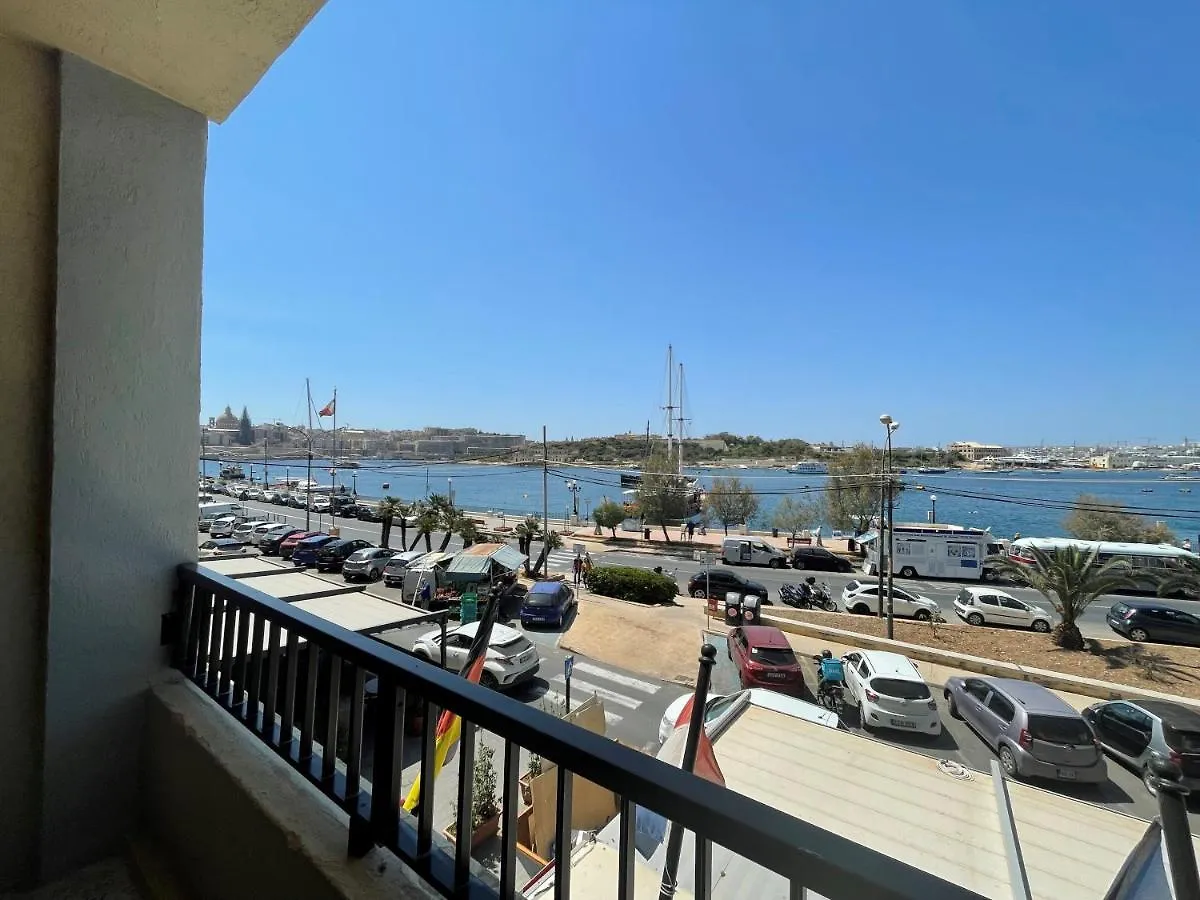 Sliema Marina Hotel